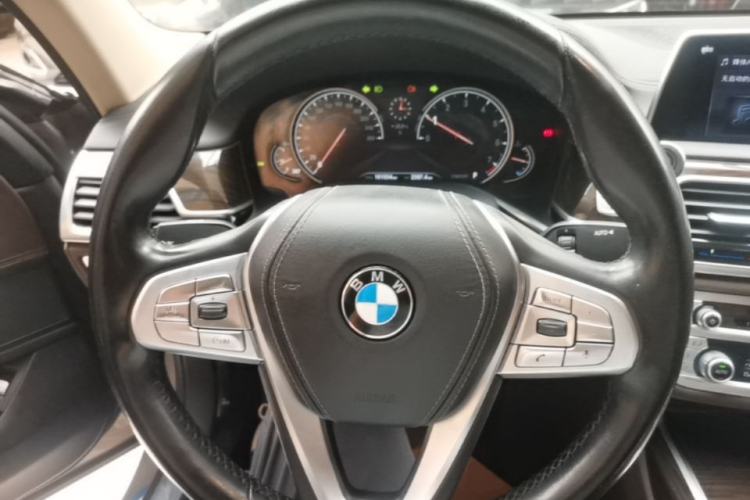Used BMW 7 Series 2017 730Li Leading Model Steering Wheel