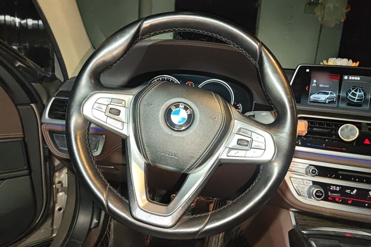 Used BMW 7 Series 2017 730Li Leading Model Steering Wheel