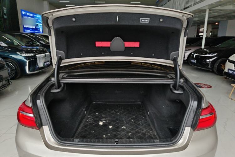 Used BMW 7 Series 2017 730Li Luxury Model Trunk