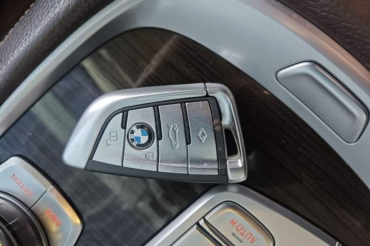 Used BMW 7 Series 2017 730Li Leading Model Vehicle Key