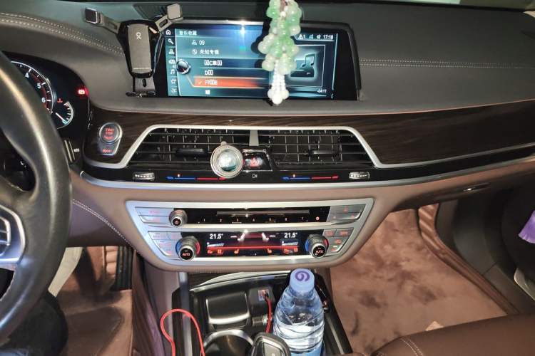 Used BMW 7 Series 2017 730Li Leading Model Audio And AC Panel