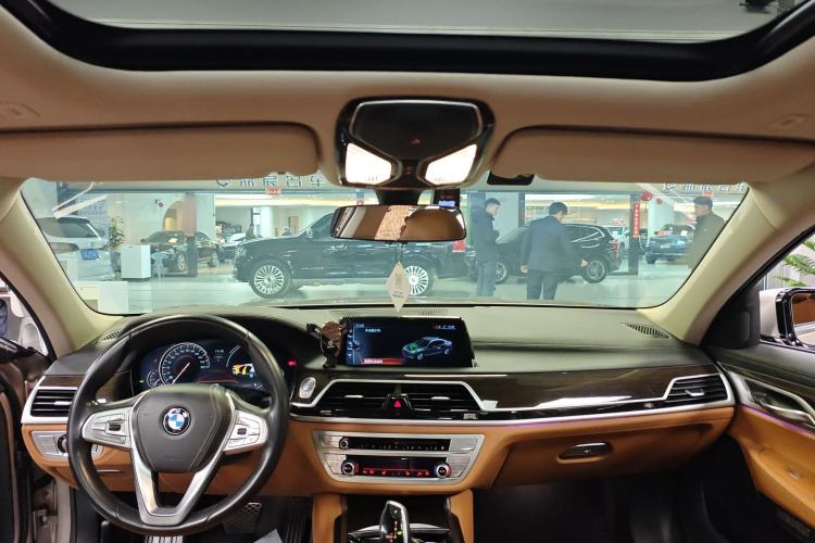 Used BMW 7 Series 2017 730Li Leading Model Headliner