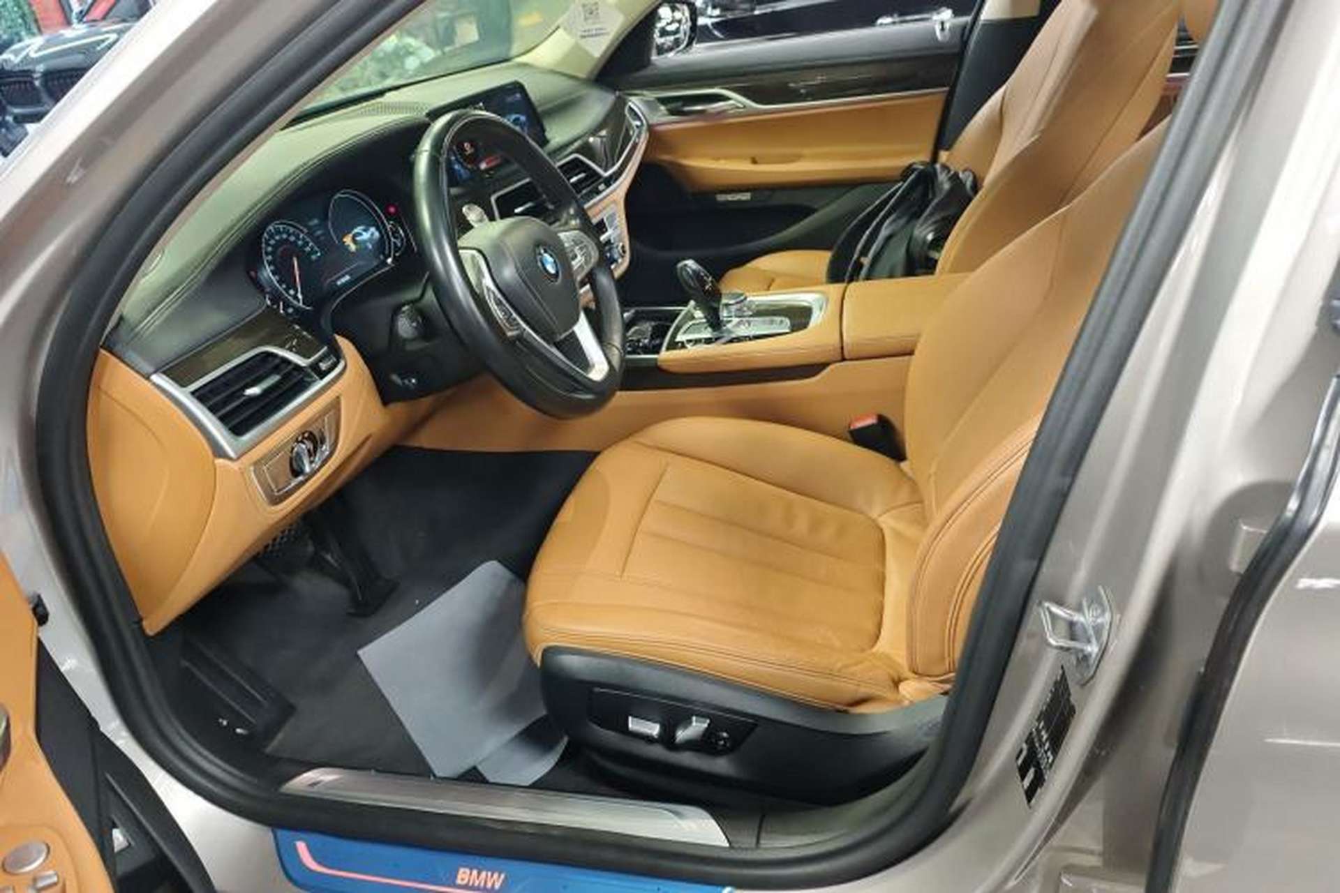 Used BMW 7 Series 2017 730Li Leading Model Left Front Seat