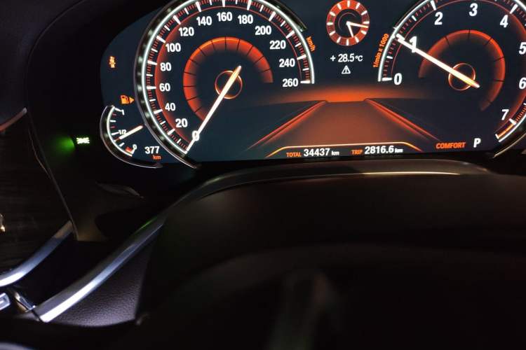 Used BMW 7 Series 2017 730Li Leading Model Odometer Close Up