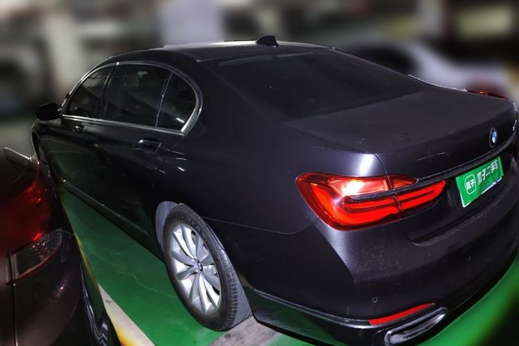 Used BMW 7 Series 2017 730Li Leading Model Rear Left 45 Deg