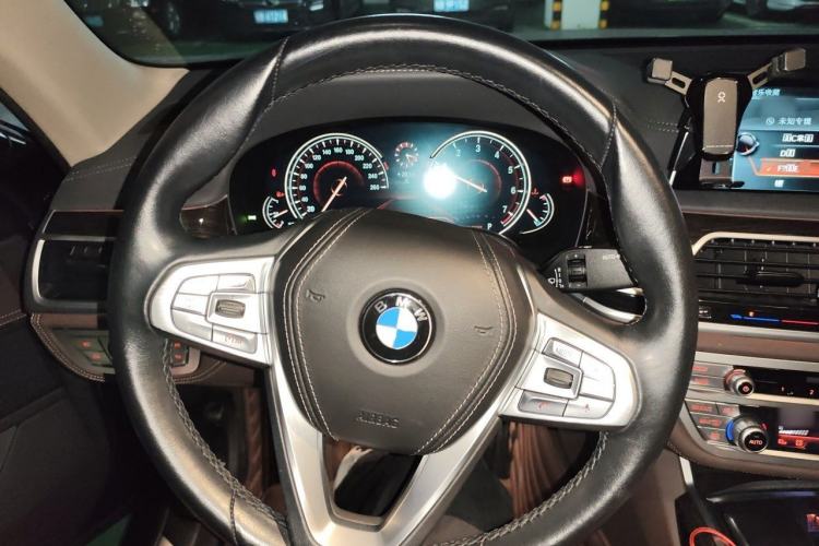 Used BMW 7 Series 2017 730Li Leading Model Steering Wheel