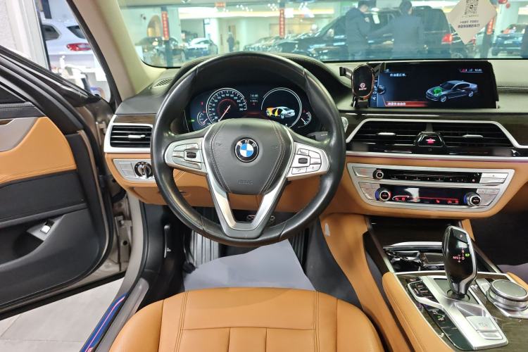 Used BMW 7 Series 2017 730Li Leading Model Steering Wheel