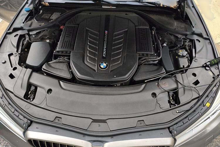Used BMW 7 Series 2017 M760Li xDrive Engine Bay