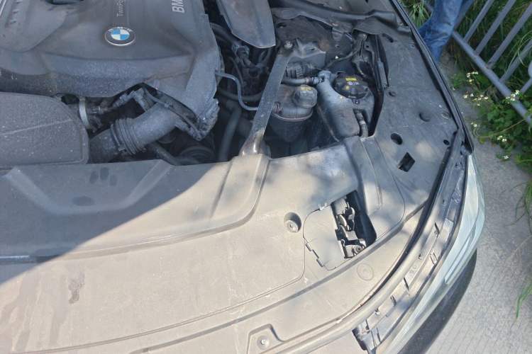 Used BMW 7 Series 2017 730Li Leading Model Engine Bay Left