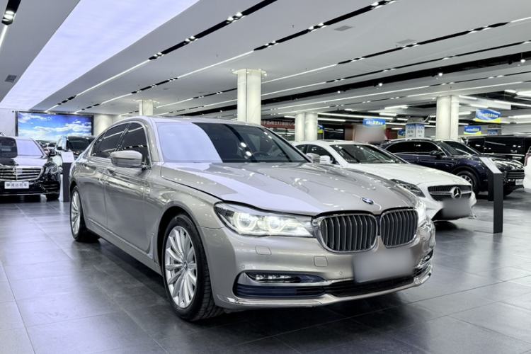 Used BMW 7 Series 2017 740Li Luxury Edition Exterior 2
