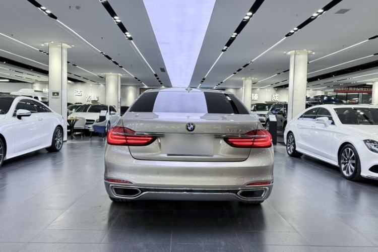 Used BMW 7 Series 2017 740Li Luxury Edition Exterior 4