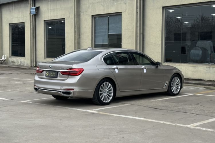 Used BMW 7 Series 2017 740Li xDrive Luxury Edition Exterior 6