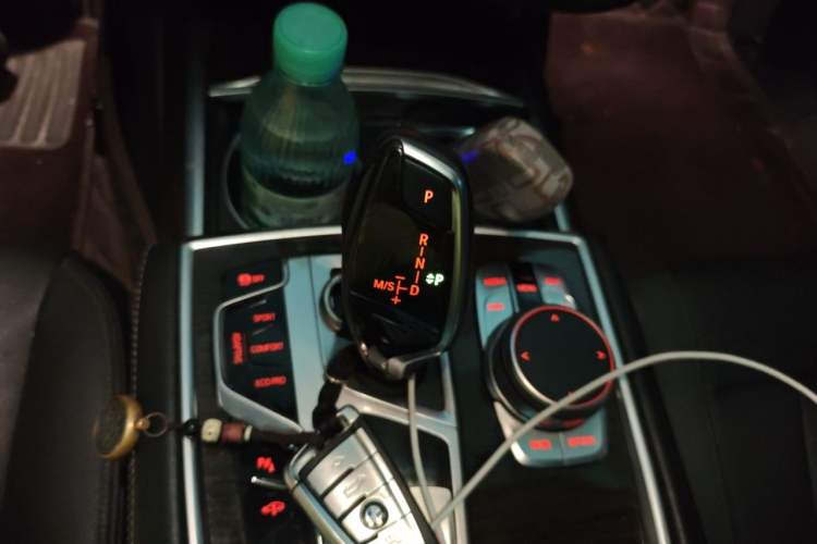 Used BMW 7 Series 2017 730Li Leading Model Gear Lever