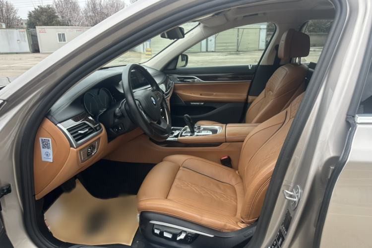 Used BMW 7 Series 2017 740Li xDrive Luxury Edition Interior 6