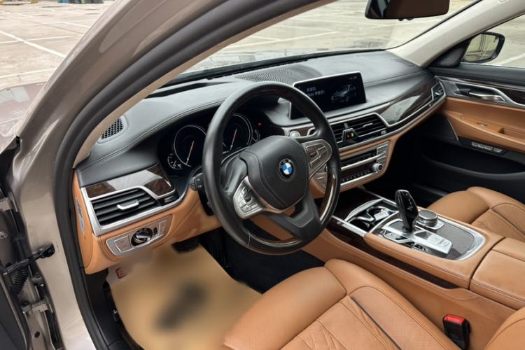 Used BMW 7 Series 2017 740Li xDrive Luxury Edition Interior 7