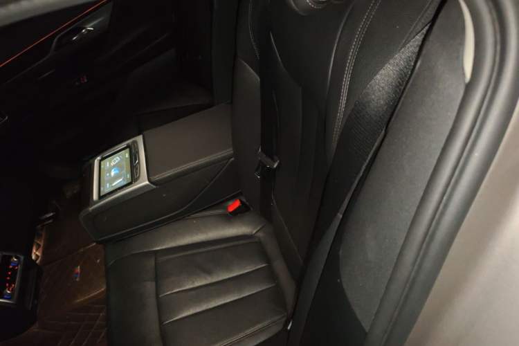 Used BMW 7 Series 2017 730Li Leading Model Left Rear Seat