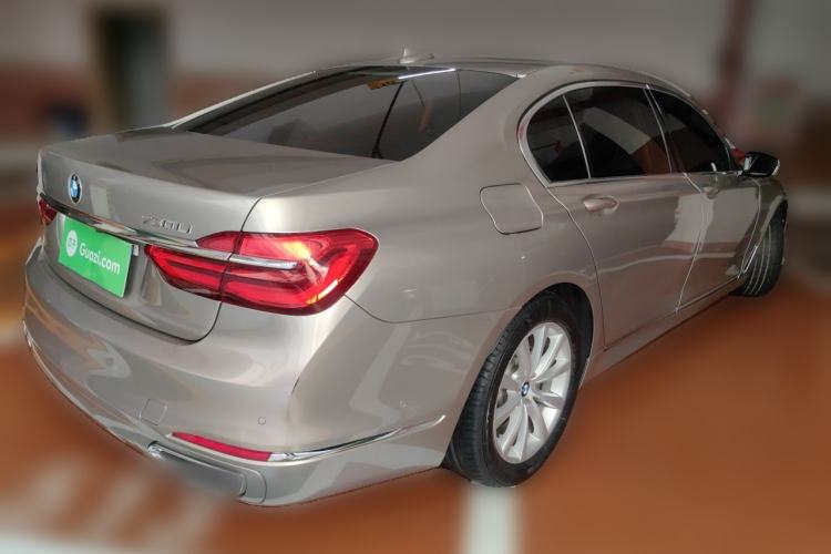 Used BMW 7 Series 2017 730Li Luxury Model Rear Right 45 Deg