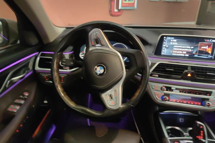 Used BMW 7 Series 2017 730Li Luxury Model Steering Wheel