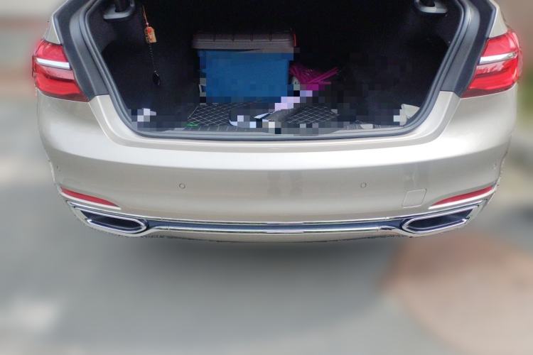 Used BMW 7 Series 2017 740Li xDrive Luxury Edition Trunk