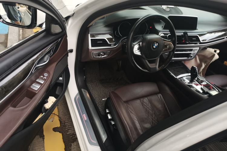 Used BMW 7 Series 2017 730Li Luxury Model Driver Seat
