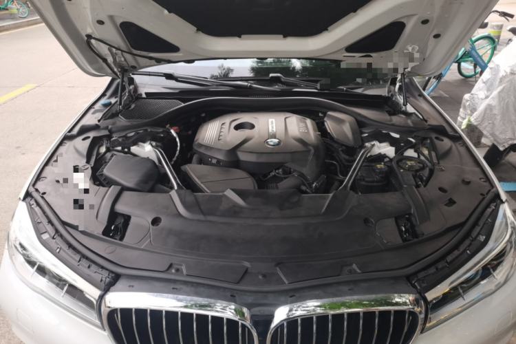 Used BMW 7 Series 2017 730Li Luxury Model Engine Bay