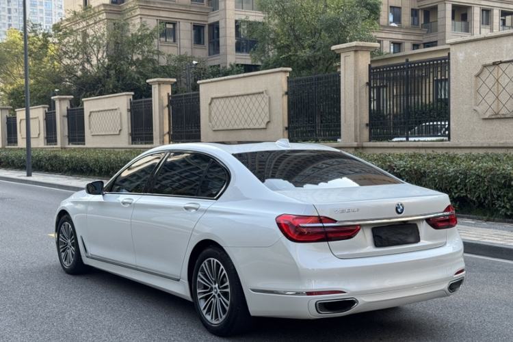 Used BMW 7 Series 2017 730Li Leading Model Exterior 3