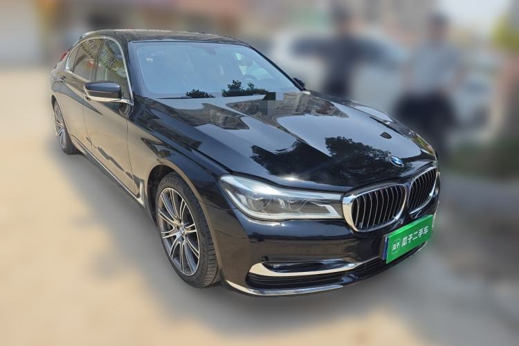 Used BMW 7 Series 2017 730Li Leading Model Front Right 45 Deg