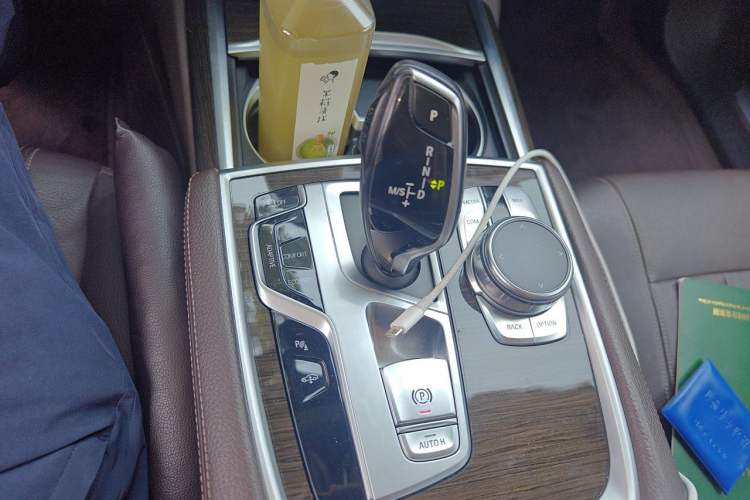 Used BMW 7 Series 2017 730Li Leading Model Gear Lever