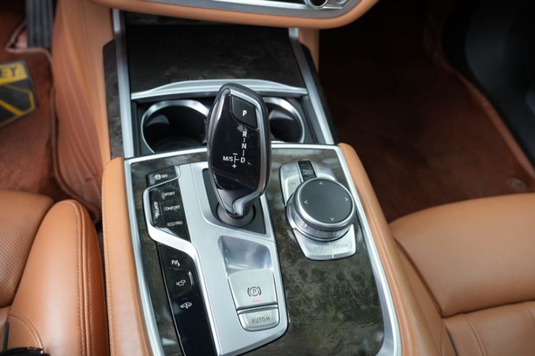 Used BMW 7 Series 2017 730Li Luxury Model Interior 2