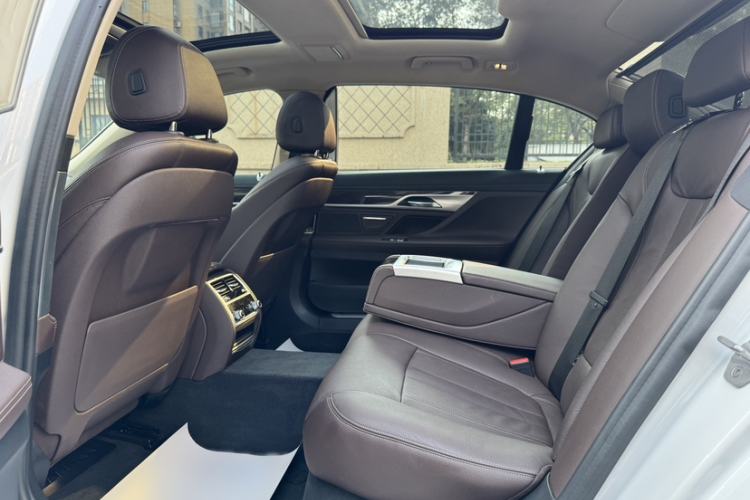 Used BMW 7 Series 2017 730Li Leading Model Interior 3