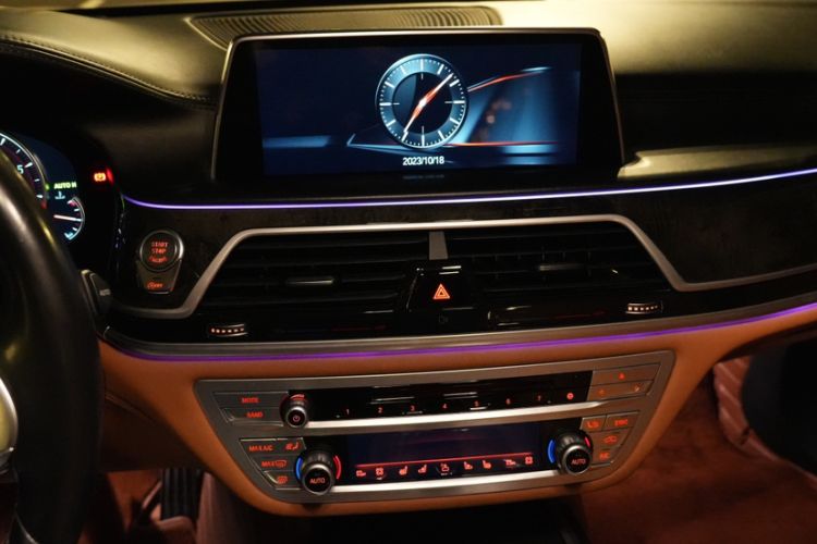 Used BMW 7 Series 2017 730Li Luxury Model Interior 4