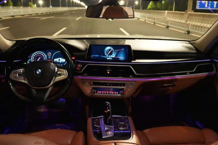 Used BMW 7 Series 2017 730Li Luxury Model Interior 6