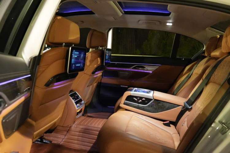 Used BMW 7 Series 2017 730Li Luxury Model Interior 8
