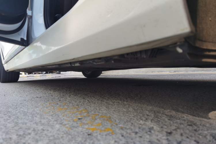 Used BMW 7 Series 2017 730Li Leading Model Left Side Sill