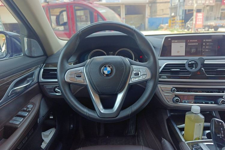 Used BMW 7 Series 2017 730Li Leading Model Steering Wheel