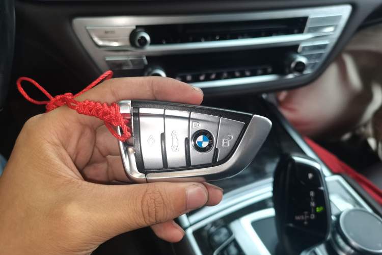 Used BMW 7 Series 2017 730Li Luxury Model Vehicle Key
