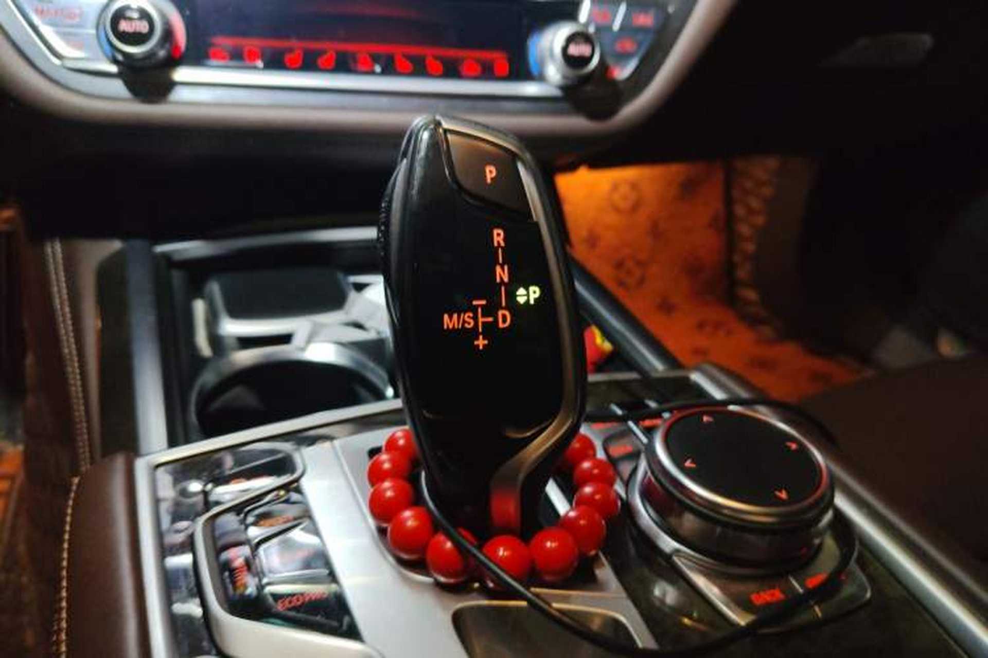 Used BMW 7 Series 2017 730Li Luxury Model Gear Lever