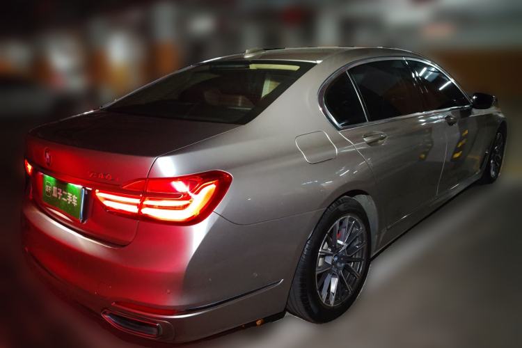 Used BMW 7 Series 2017 730Li Luxury Model Rear Right 45 Deg