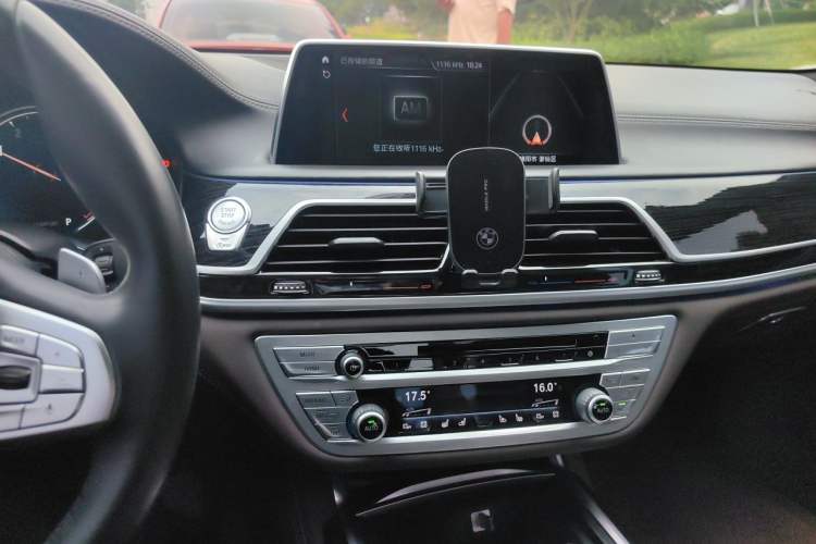 Used BMW 7 Series 2018 740Li M Sport Package Leading Model Audio And AC Panel