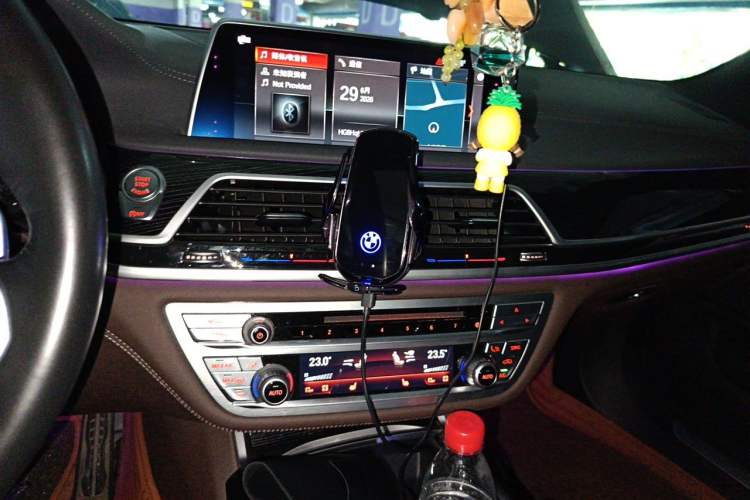 Used BMW 7 Series 2018 730Li Leading Model M Sport Package Audio And AC Panel