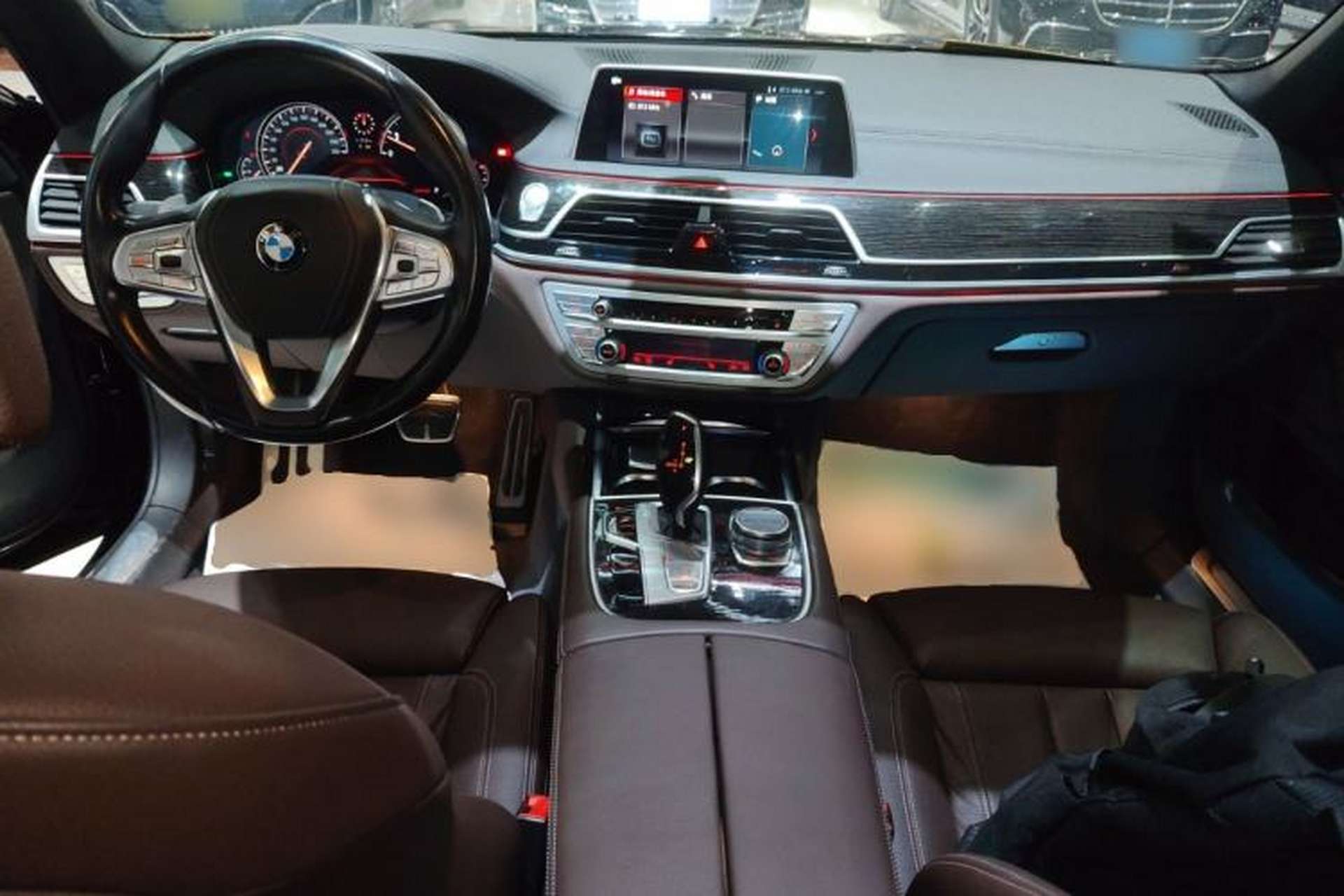 Used BMW 7 Series 2018 730Li Leading Model M Sport Package Center Console