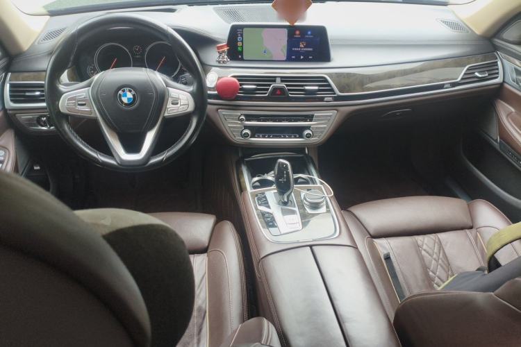 Used BMW 7 Series 2018 730Li Luxury Model Excellence Package Center Console