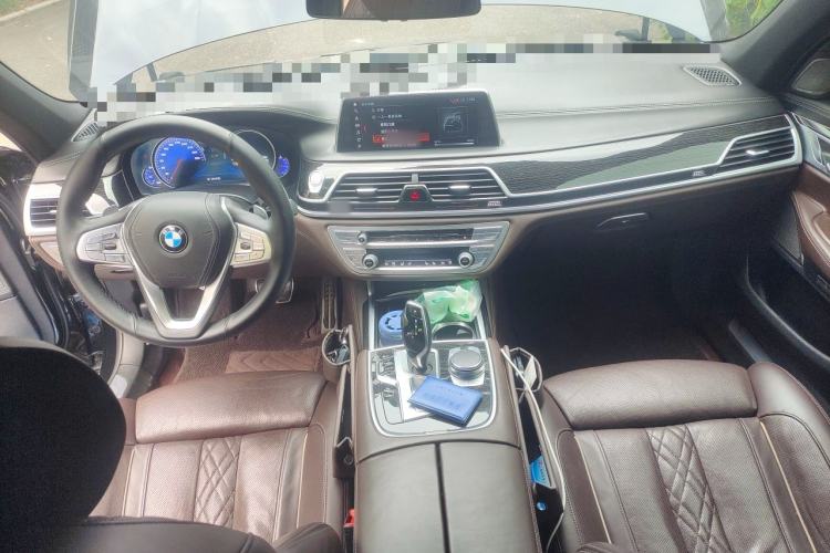 Used BMW 7 Series 2018 740Li M Sport Package Leading Model Center Console