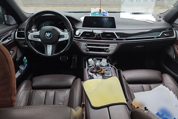 Used BMW 7 Series 2018 730Li Leading Model M Sport Package Center Console