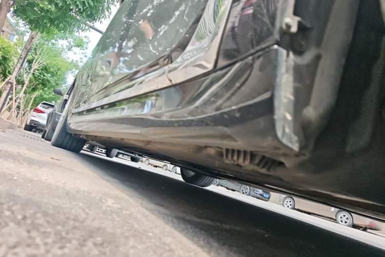Used BMW 7 Series 2018 730Li Leading Model M Sport Package Chassis Front Right