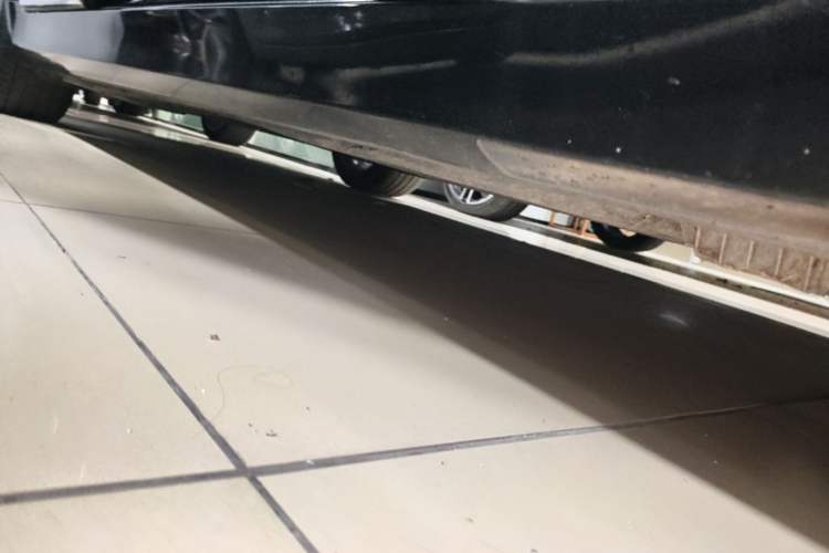 Used BMW 7 Series 2018 730Li Leading Model Excellence Package Chassis Front Right
