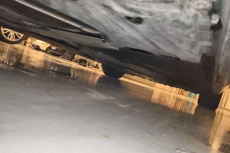Used BMW 7 Series 2018 M760Li xDrive Chassis Rear Right