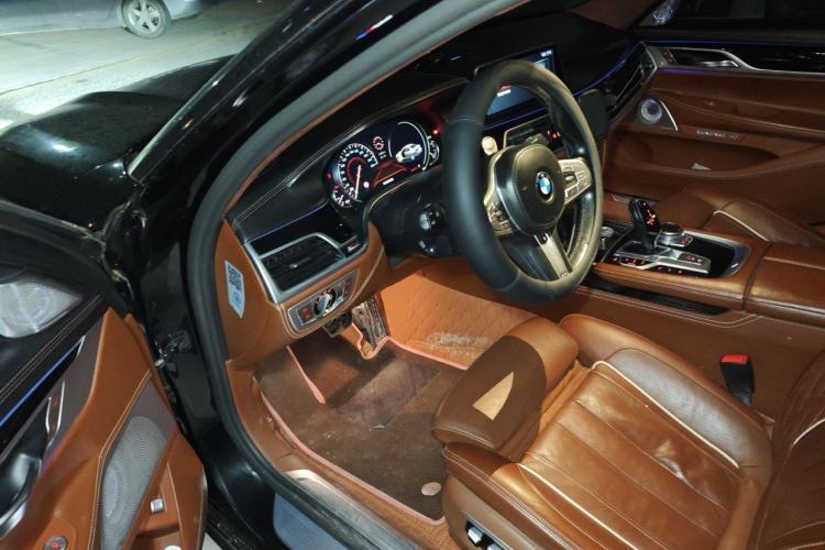 Used BMW 7 Series 2018 740Li xDrive Luxury Edition M Sport Package Driver Seat