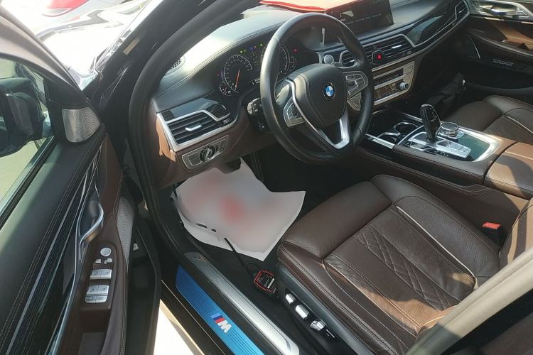 Used BMW 7 Series 2018 730Li Luxury Edition M Sport Package Driver Seat