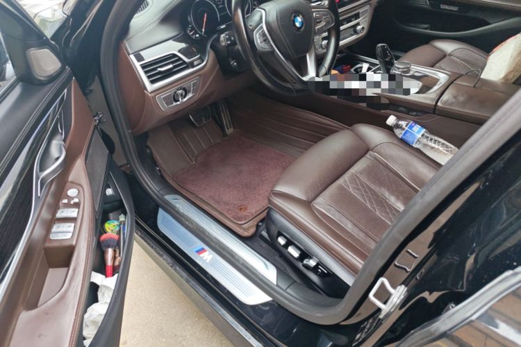 Used BMW 7 Series 2018 740Li M Sport Package Leading Model Driver Seat